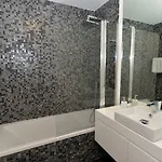 Sec Xxi 12 - 3 Bed Flat * Funchal (Madeira)