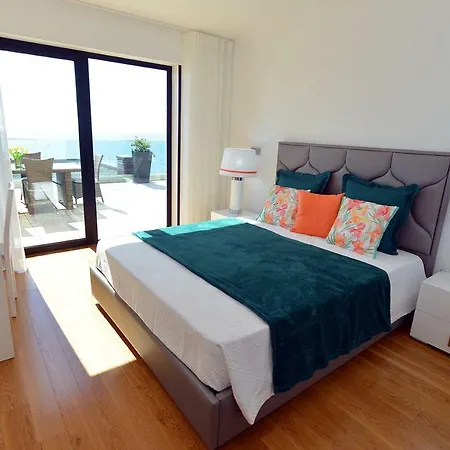 Sec Xxi 12 - 3 Bed Flat * Funchal (Madeira)