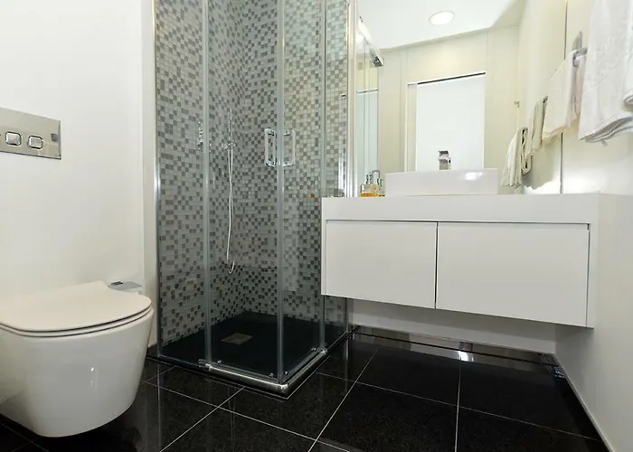 Sec Xxi 12 - 3 Bed Flat 아파트 *