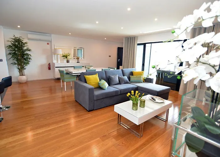 아파트 Sec Xxi 12 - 3 Bed Flat *